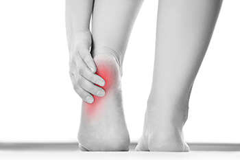 Heel pain treatment in the Pearland, TX 77584 and Houston, TX 77027, 77074, 77008 areas